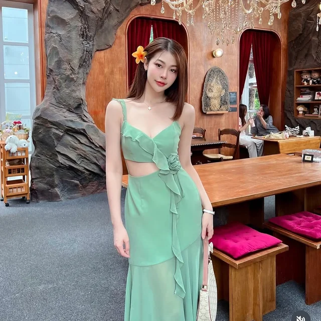 Misschiara Alinda Two Piece Set ชุดเวียดนาม (alternate)