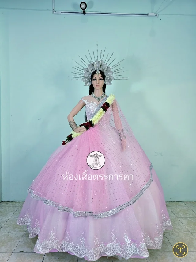 ชุดสุ่ม สีชมพูตรีมอินเดีย