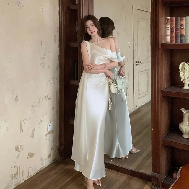 เดรสยาวเปิดไหล่สีครีม thumbnail 6