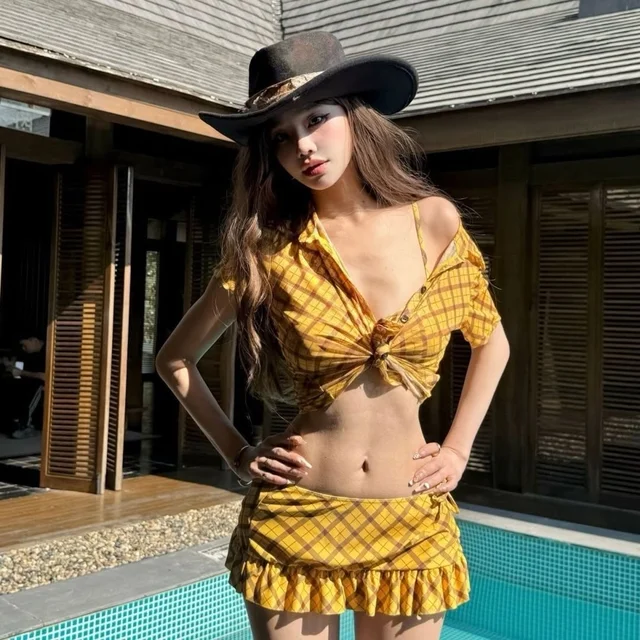 Bikini 3 ชิ้นลายตารางสีเหลือง thumbnail 4