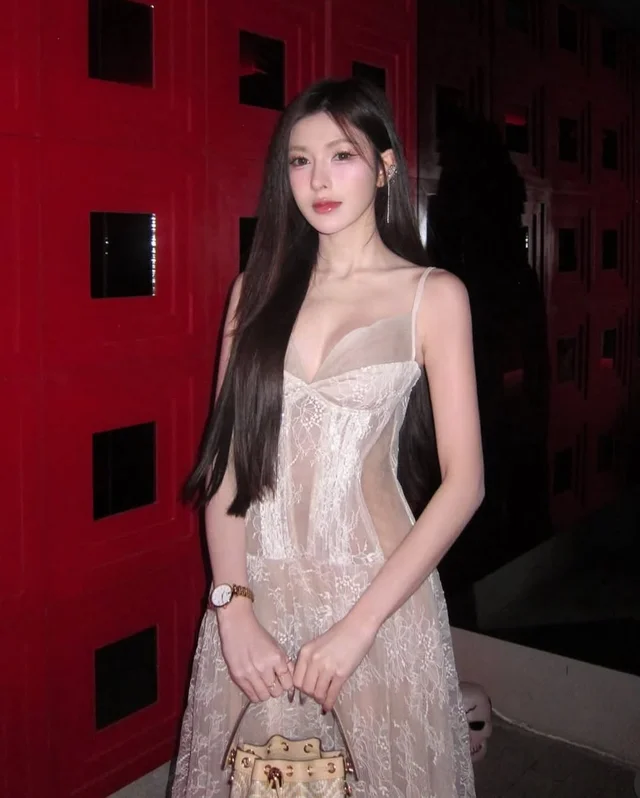 TRANAIL ALINA MAXI DRESS ชุดเวียดนาม เดรสยาว Size M thumbnail 7