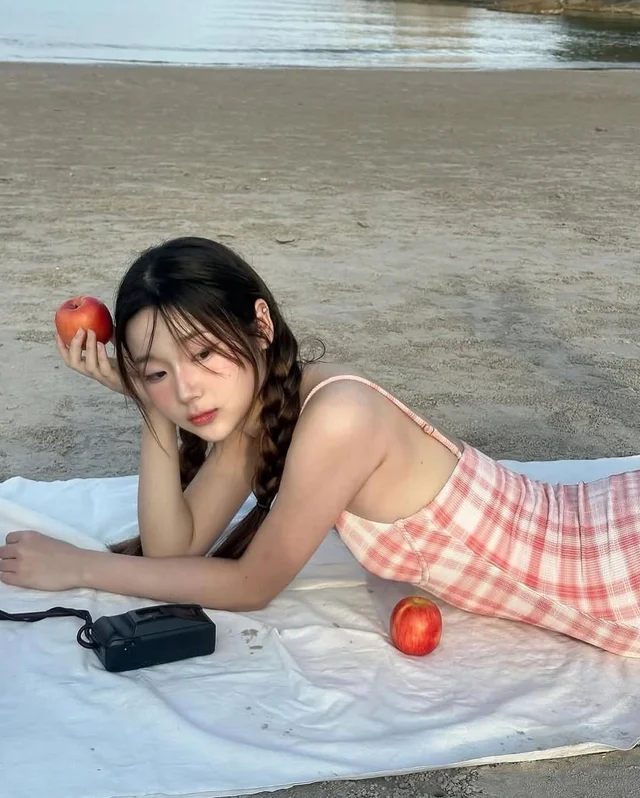 ชุดว่ายน้ำ MADAGASCAR ONEPIECE PINK GINGHAM (alternate)