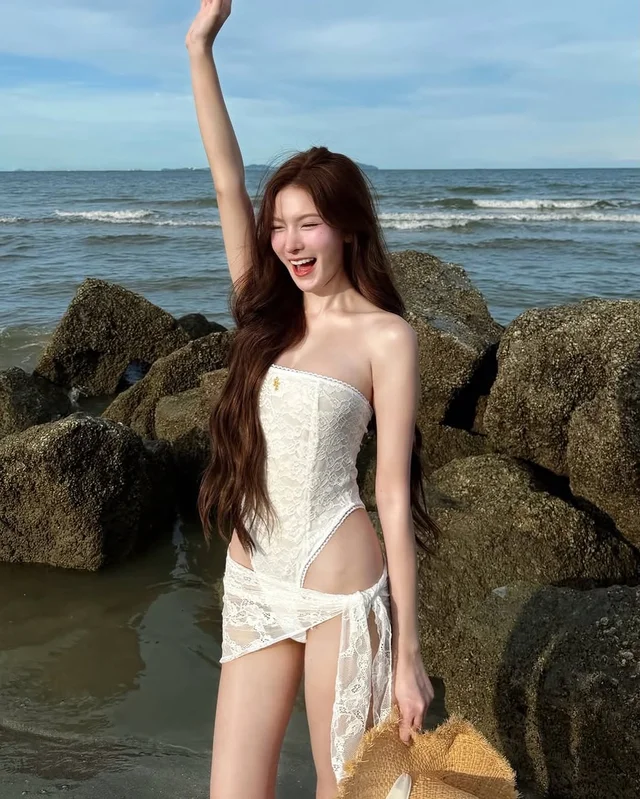 FEELFREE AURORA BODYSUIT Size S thumbnail 4