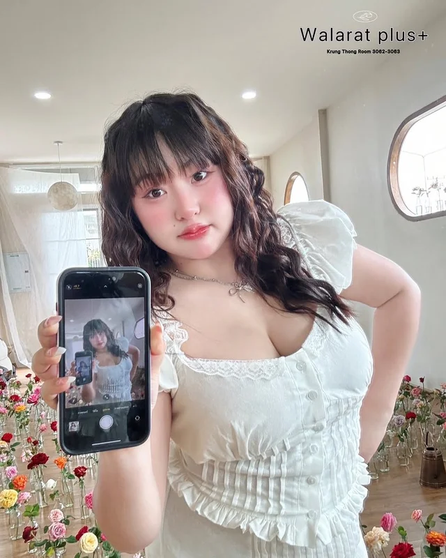 Walrarat Plus Size ชุดเซ็ตลูกไม้สีขาว thumbnail 2