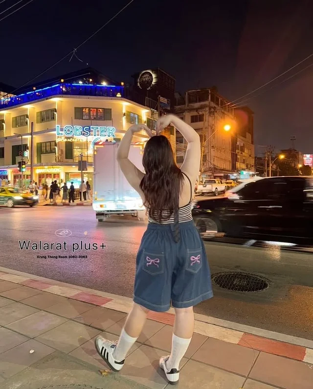 กางเกงยีนส์ขาสั้น Walarat plus เอวสมอค (alternate)