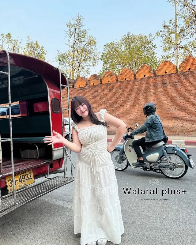ชุดเดรสยาว Walarat plus สีขาว thumbnail 3