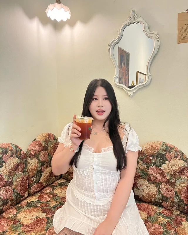 Walaratplussize ชุดเดรสลูกไม้สีขาว thumbnail 7