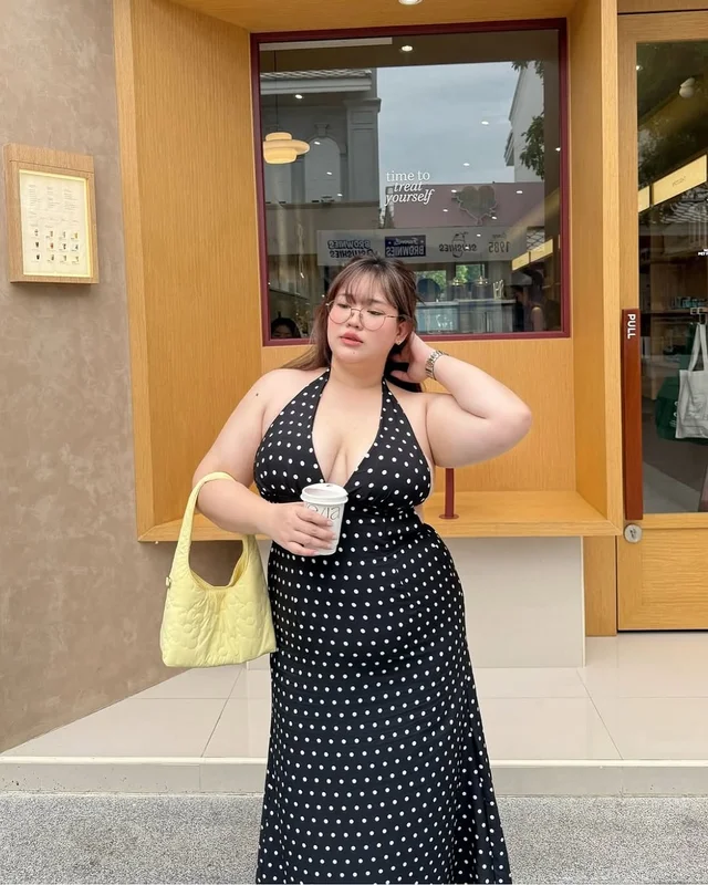 เดรส Polka Dot All About Bit สายเดี่ยว thumbnail 4