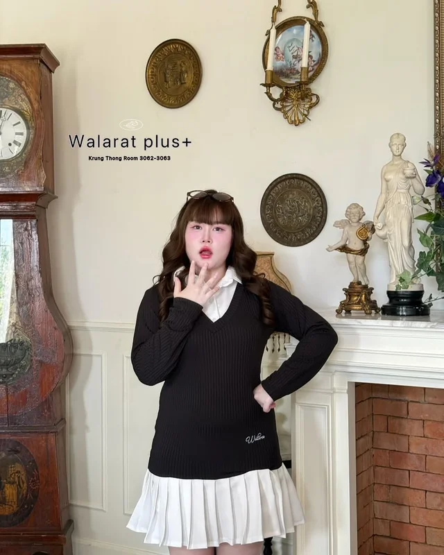 Walarat plus เสื้อไหมพรมคอวี thumbnail 2