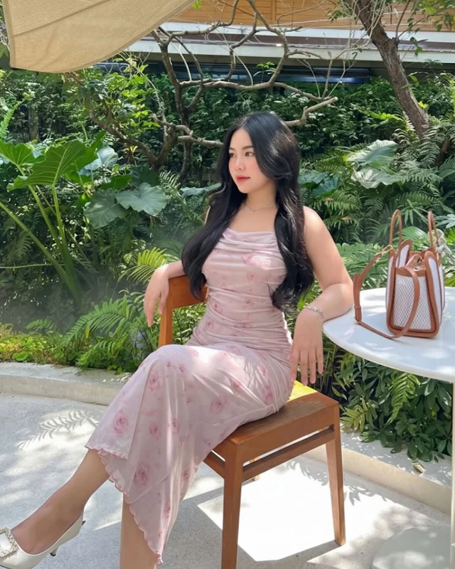 เดรสชมพูหวานละมุน Long Dress thumbnail 3