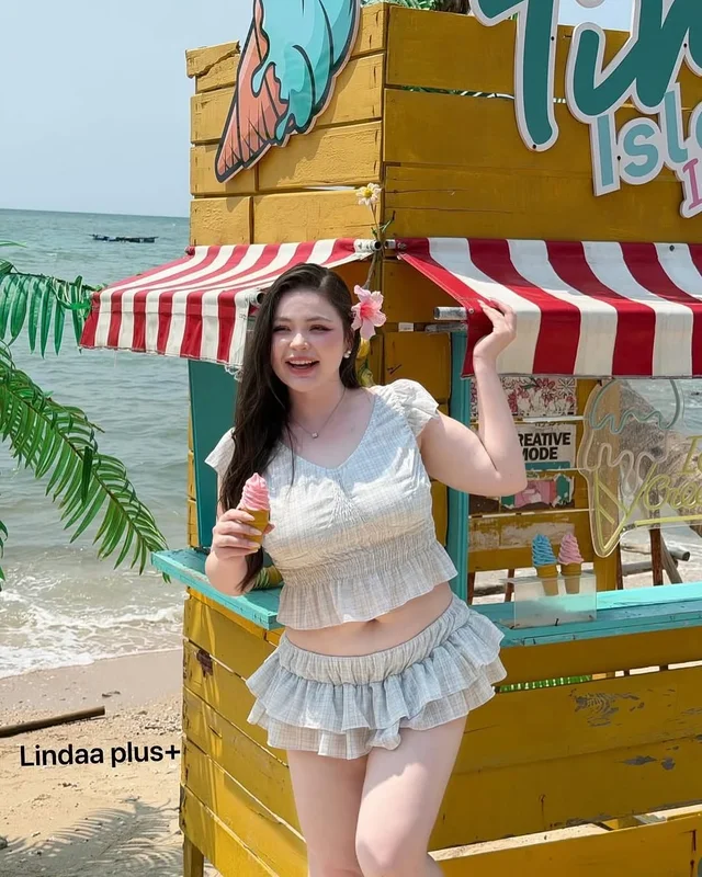 ชุดว่ายน้ำ Linda Plus พรางต้นแขนต้นขา 2 สี thumbnail 5