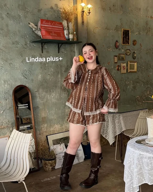 ชุดเซ็ต Linda Plus 2 ลุค 2 สไตล์ น้ำตาลวินเทจ ดำมินิมอล (alternate)