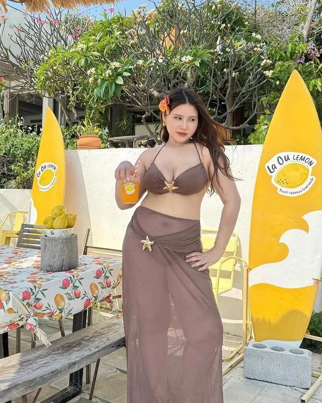 ชุดว่ายน้ำบิกินี่ Merrychubby house พร้อมผ้าคลุมสีน้ำตาล thumbnail 3