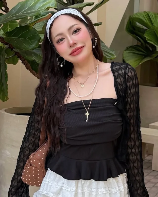 ชุดเซ็ตเกาะอกและเสื้อคลุมซีทรู สาวอวบ thumbnail 5