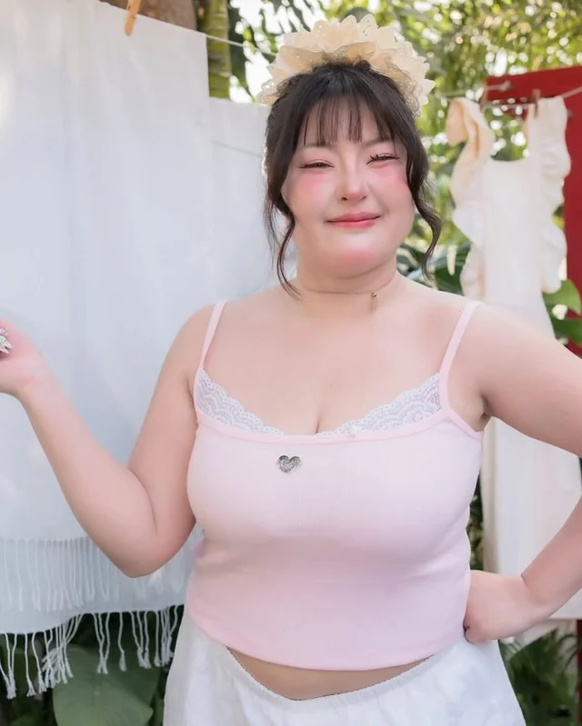 เสื้อครอปสายเดี่ยวลูกไม้ Merrychubby อก 40 46 thumbnail 5