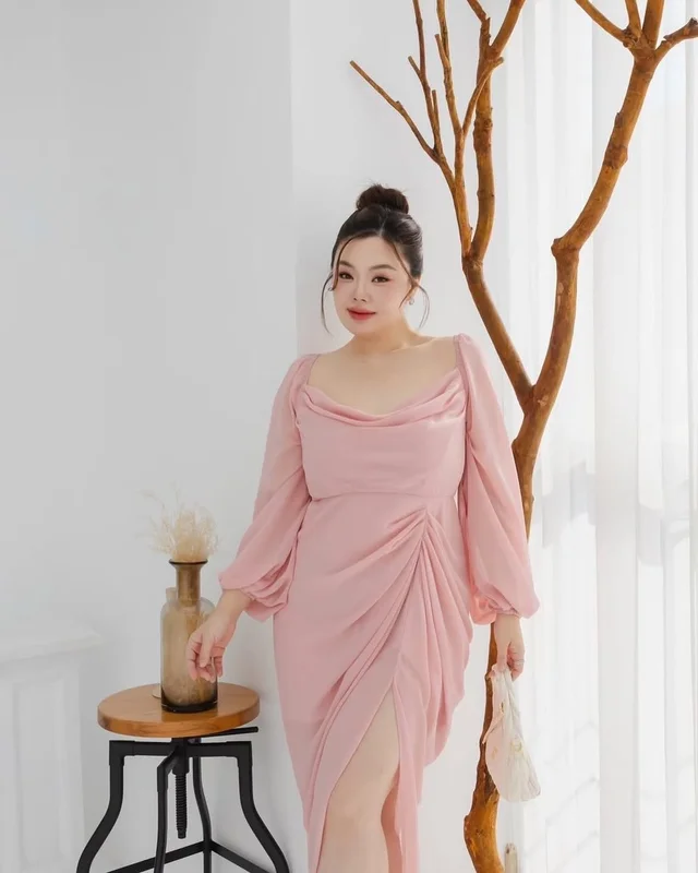 เดรสยาวสีชมพู BBW SHOP (alternate)