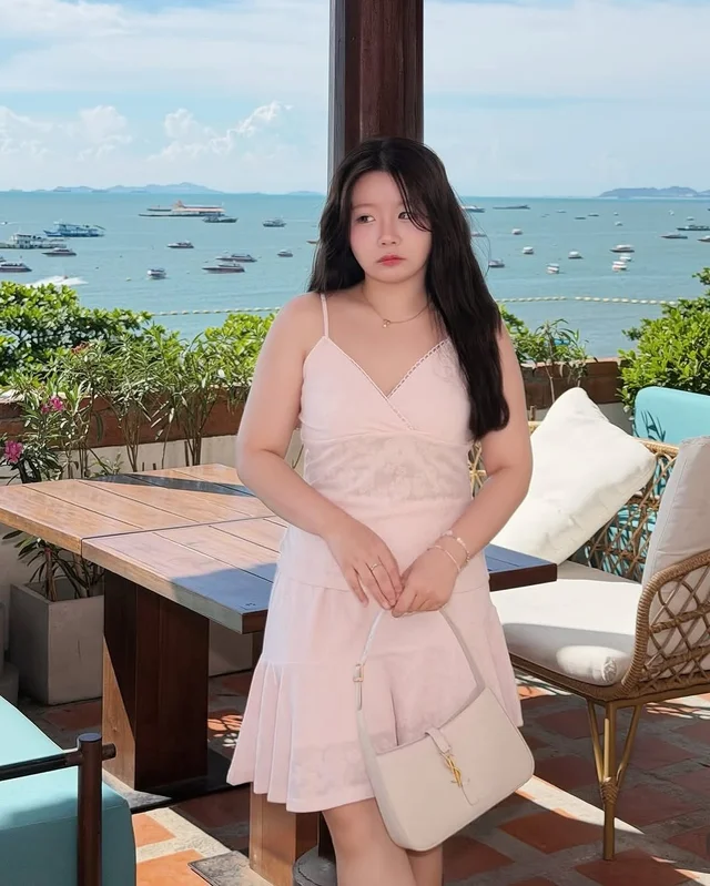 ชุดเซ็ตลูกไม้สีชมพูหวานละมุน AMITY CLOTHES thumbnail 3