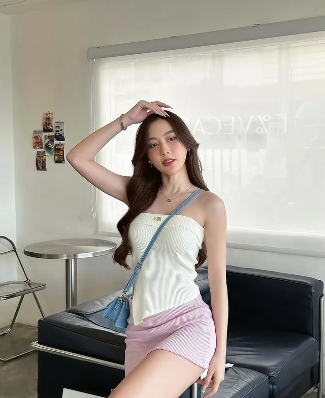 เสื้อเกาะอก Siristylebkk และกระโปรงสั้นสีม่วง thumbnail 5