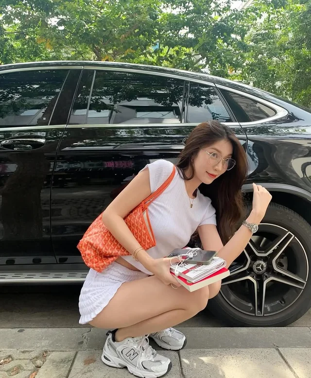 Feelfree bkk ชุดเซ็ตเสื้อครอปและกางเกงขาสั้น ชุดเวียดนาม 1