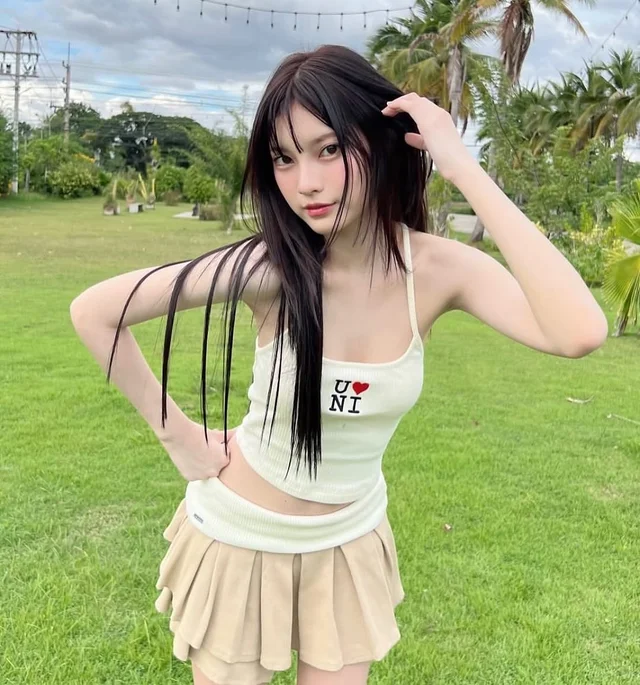 ชุดเซ็ต UNI TOP TWICE SKIRT Free Size thumbnail 9