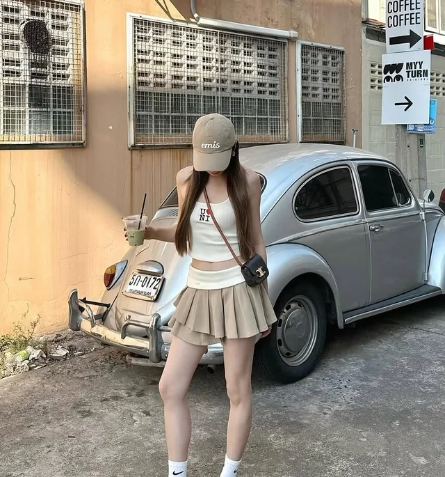 ชุดเซ็ต UNI TOP TWICE SKIRT Free Size thumbnail 7