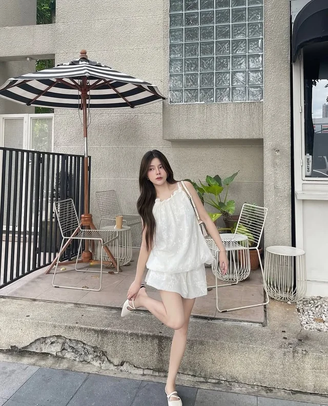 G2N Clothshop Minnie Dress เดรสสั้นกระโปรงบอลลูน ชุดเวียดนาม Free Size thumbnail 3