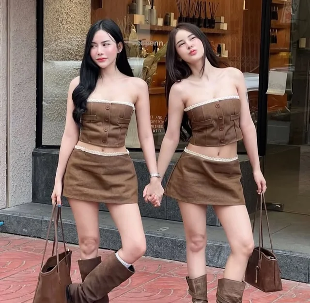 Twogirls hh ชุดเซ็ต 2 ชิ้น เสื้อเกาะอกและกระโปรง Size S thumbnail 4