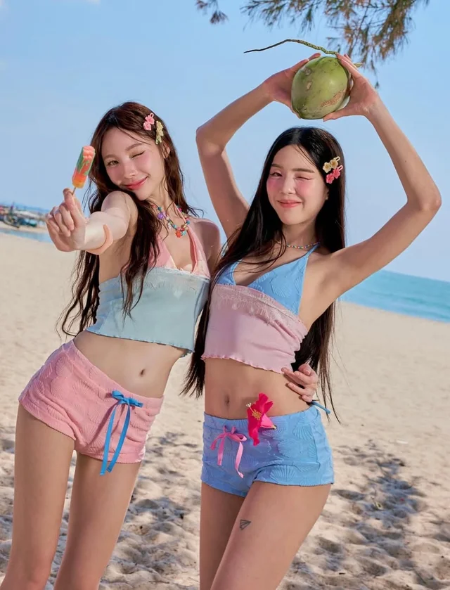 Avaalene th Okinawa Set Blue Pink