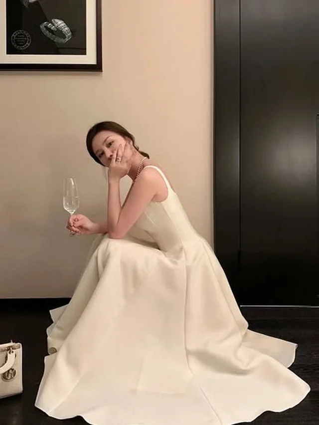 ชุดเดรสยาวสีขาวสไตล์เรียบหรู Midi Dress Size M L thumbnail 4