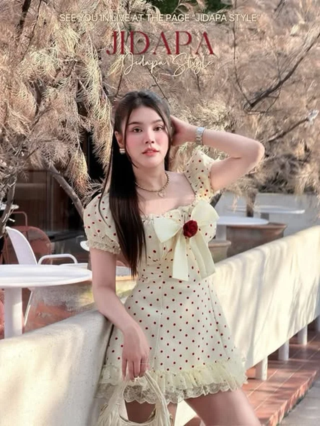 ชุดเดรสสั้นลายจุดผูกโบว์ Short Dress Size L (alternate)