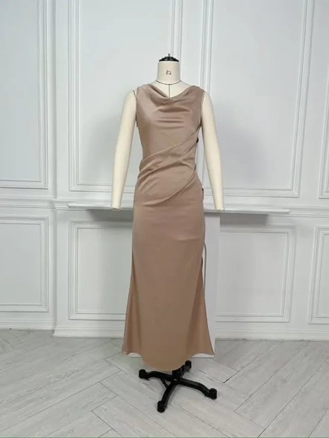 ชุดราตรีสลิปเดรสคอถ่วงหลังเปิด Long Dress (alternate)