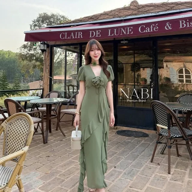 NABI BRAND เดรสยาวคอวีแขนตุ๊กตาแต่งระบาย thumbnail 5
