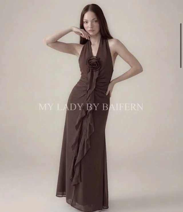 My Lady By Baifern เดรสยาวคล้องคอสีน้ำตาล thumbnail 5
