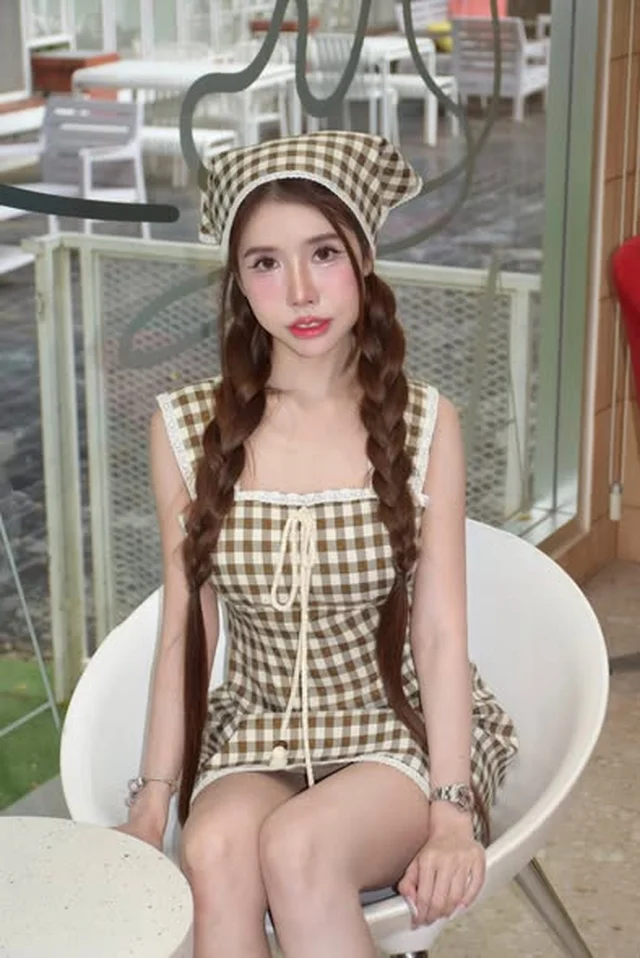 เดรสสั้นลายตารางพร้อมผ้าผูกผม Two Girls Style thumbnail 4