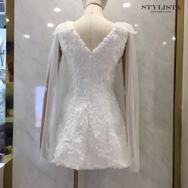 STYLISTA เดรสลูกไม้สีขาวทรงเอไลน์สั้น Size L (alternate)