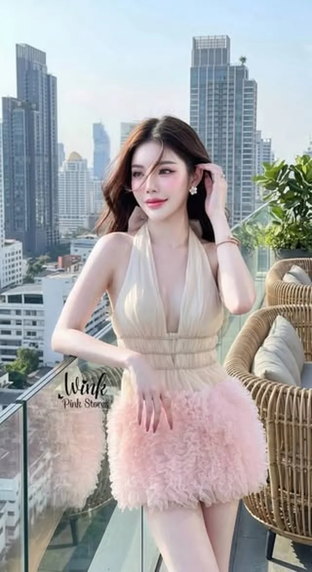 เดรสคล้องคอ Wink Pink Stores thumbnail 2