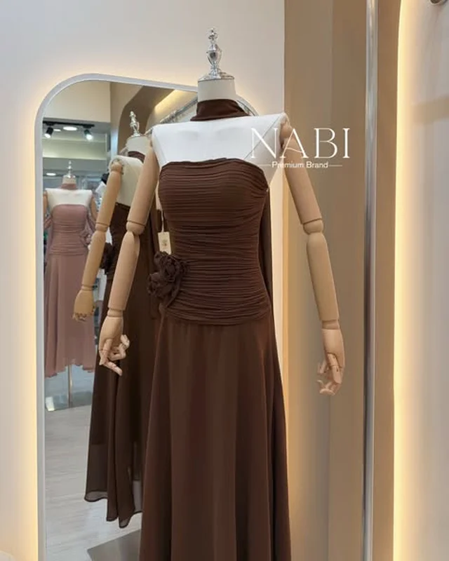 NABI เดรสยาวเกาะอก สีน้ำตาล thumbnail 3