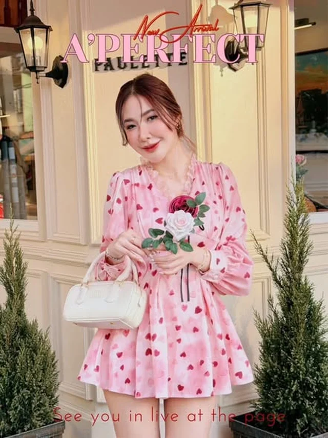 PAULETTE เดรสสั้นสีชมพูลายหัวใจ thumbnail 2