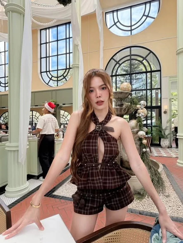 ชุดเซ็ตลายสก๊อตน้ำตาล Pitcha thumbnail 3