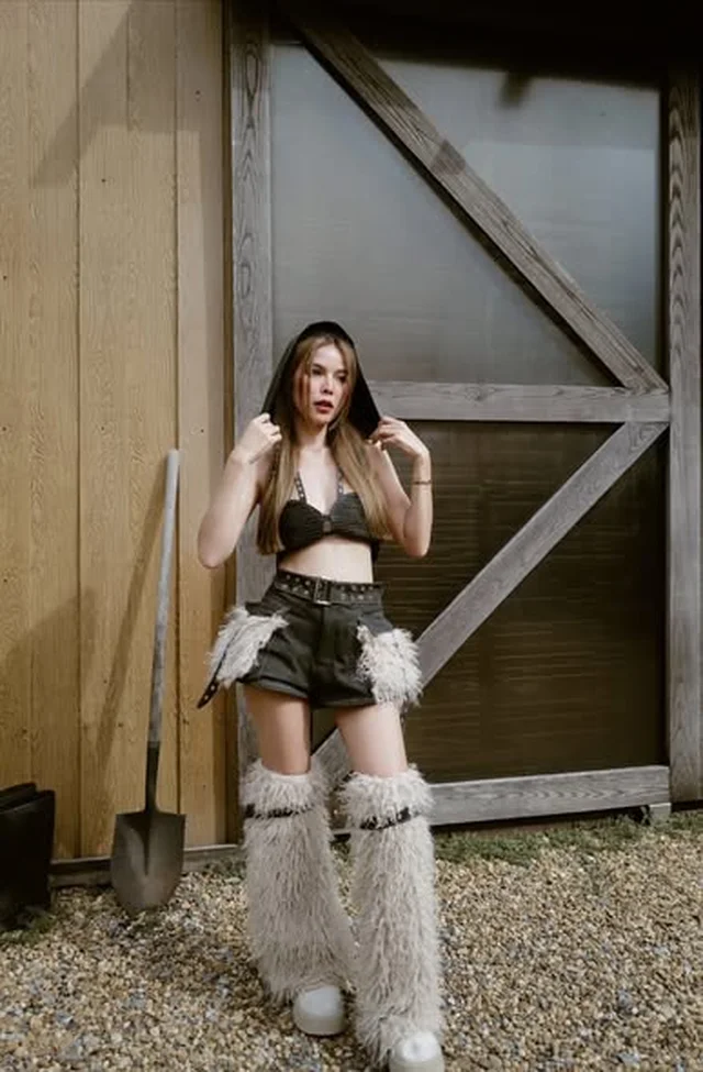 ชุดสาวอวบชลบุรี BY เฟิร์ส ชุดไปคาเฟ่ Size XL (alternate)