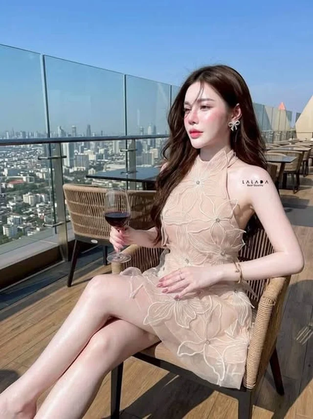 LALADA มินิเดรสปักดอกไม้ 3D Size L thumbnail 3