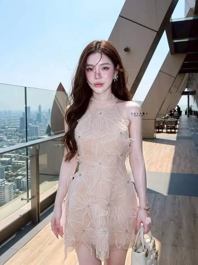 LALADA มินิเดรสปักดอกไม้ 3D Size L (alternate)