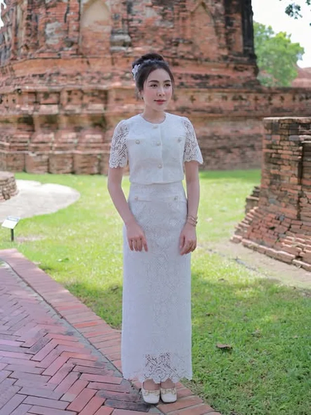 ชุดไทยประยุกต์ THE ALNER ลูกไม้ขาว Size XL thumbnail 4