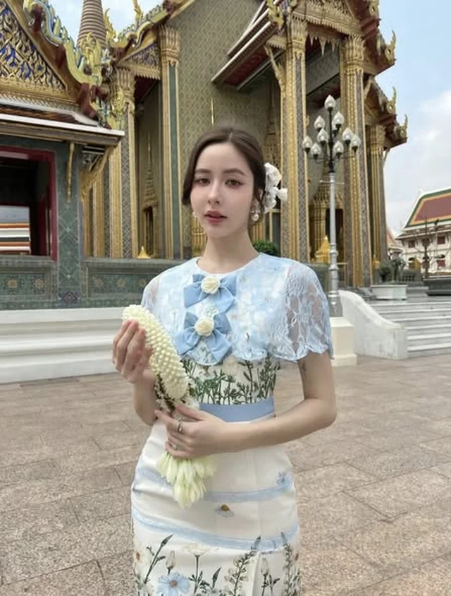 ชุดไทยประยุกต์โทนฟ้า Size XXL (alternate)