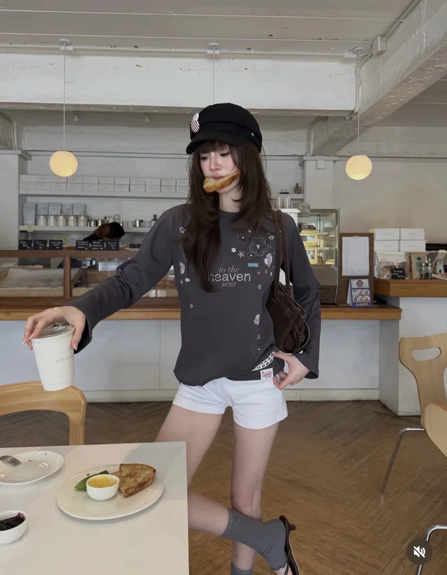 sheglamm.rent Brand  Stylist_shop thumbnail 3