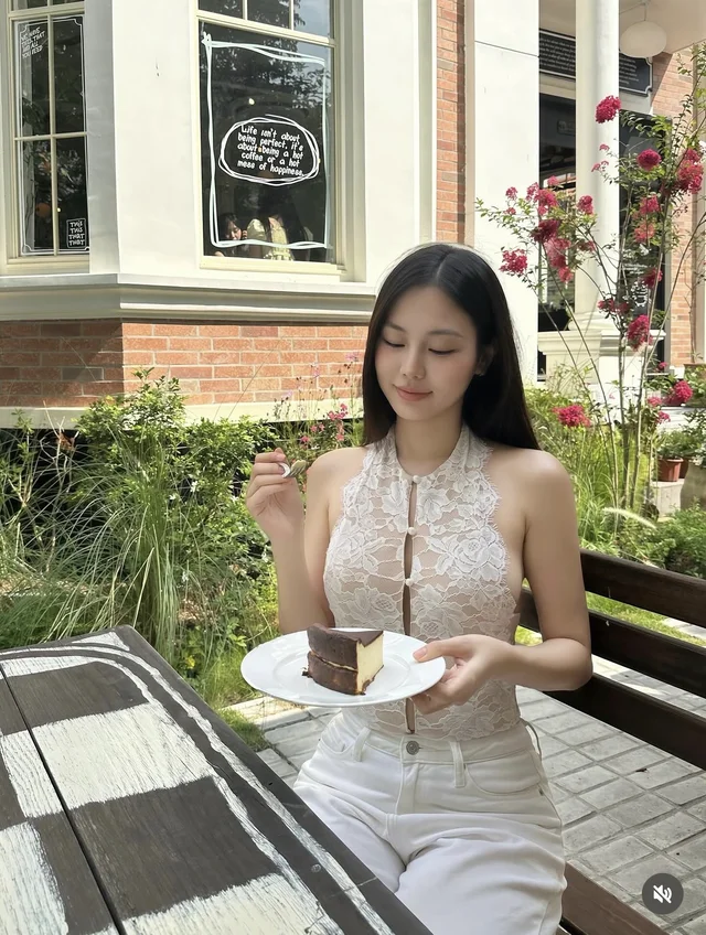 sheglamm.rent Brand  Someofficial  thumbnail 2