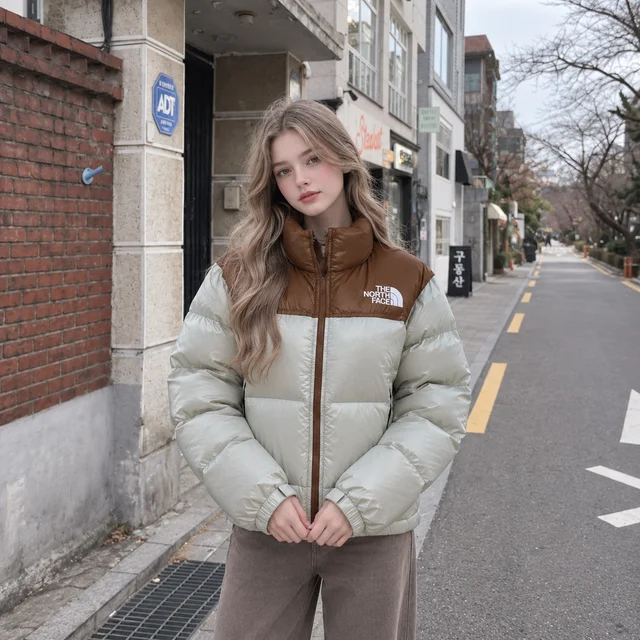 THE NORTH FACE thumbnail 2
