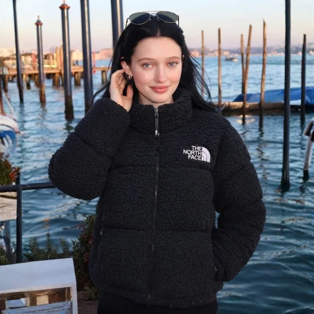 THE NORTH FACE 1