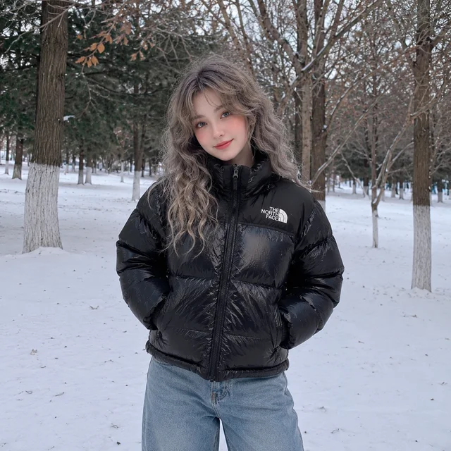 THE NORTH FACE thumbnail 2