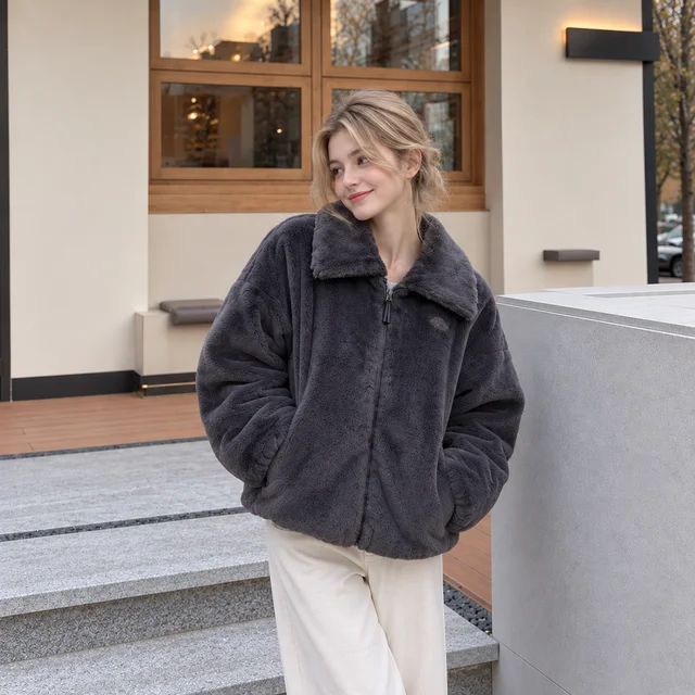 THE NORTH FACE thumbnail 2
